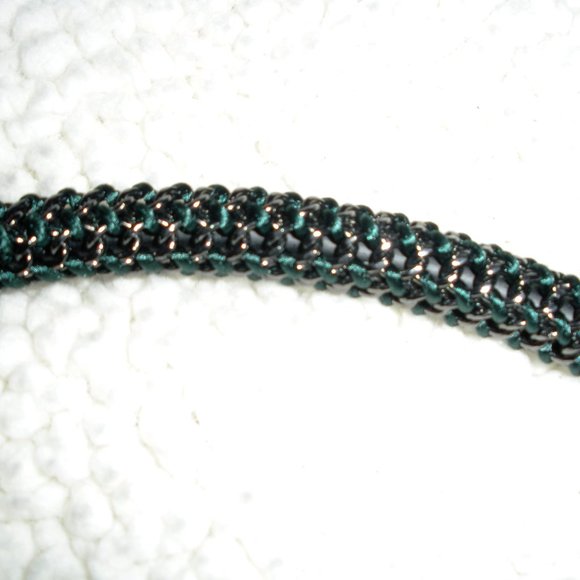 BEBE soft dark green halter top gunmetal chain hoop neck closure - Picture 4 of 7